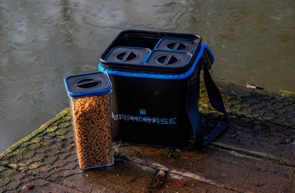 Immagine di Preston Innovations Bait Safe Container