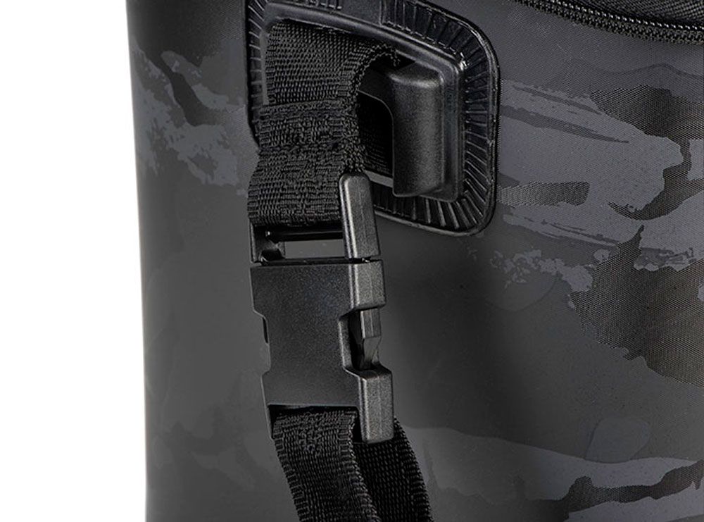 Immagine di Fox Rage Voyager Camo Welded Bags